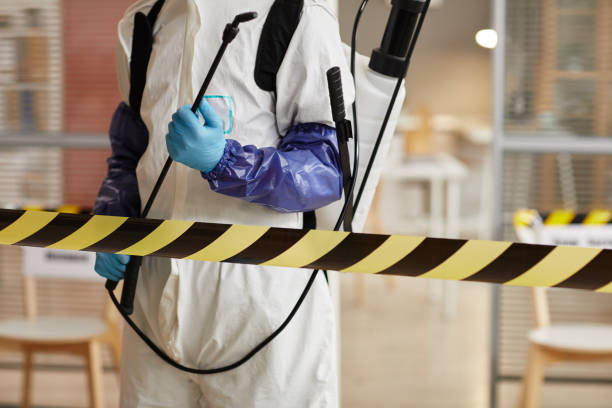 Professional Biohazard technician working in Rock Island, IL